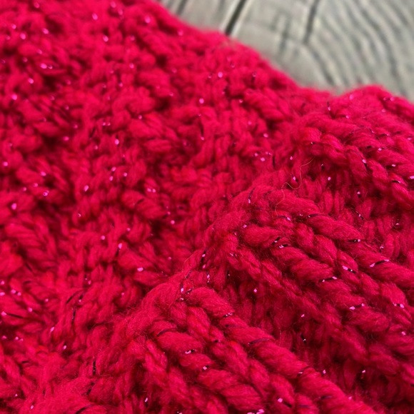 Homemade Metallic Hot Pink Crocheted Knit Yarn Hat - Picture 11 of 11